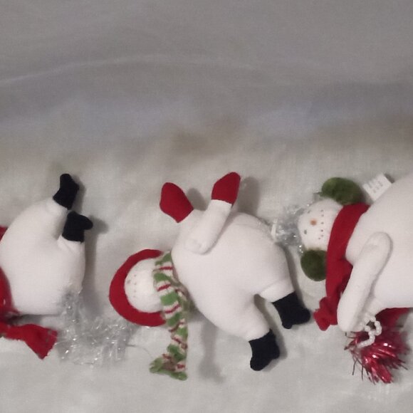 Snow man garland & individual snow man Christmas in July event seasonal decorati - Picture 1 of 2